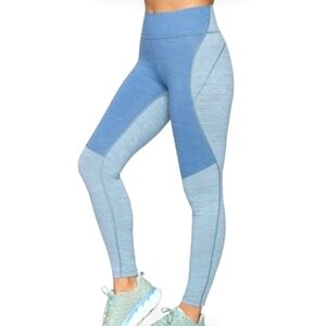 Outdoor Voices women's leggings size medium blue back pockets 25" inseam